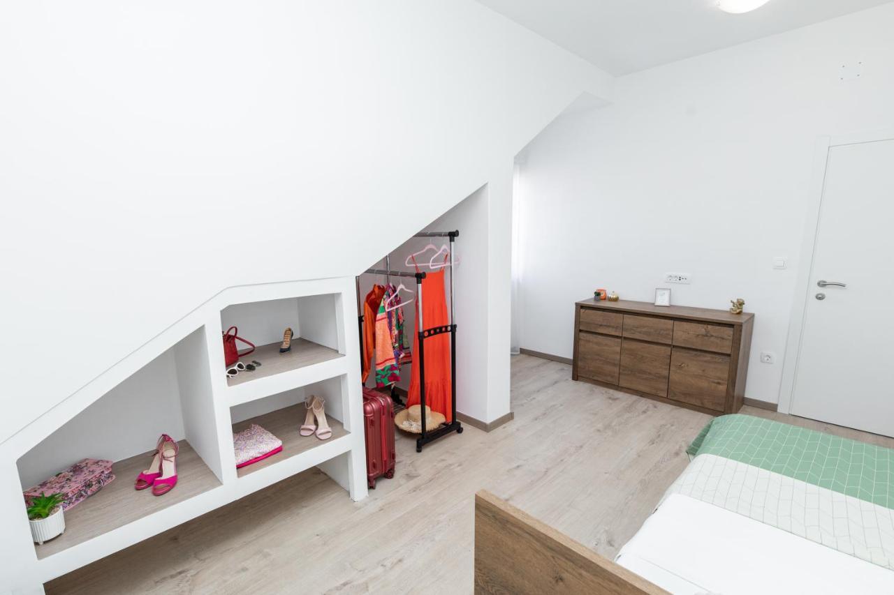 Apartments Suzy Šibenik Eksteriør bilde