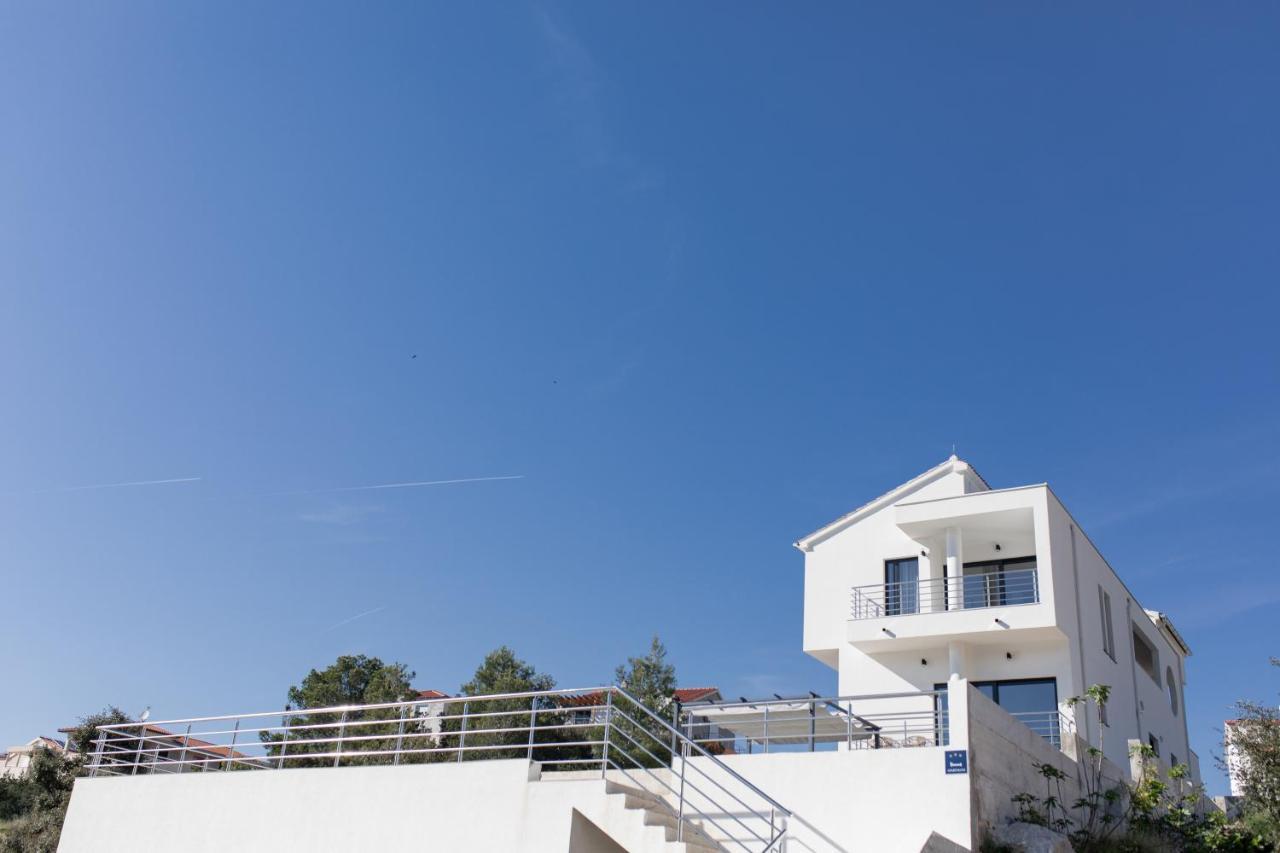 Apartments Suzy Šibenik Eksteriør bilde